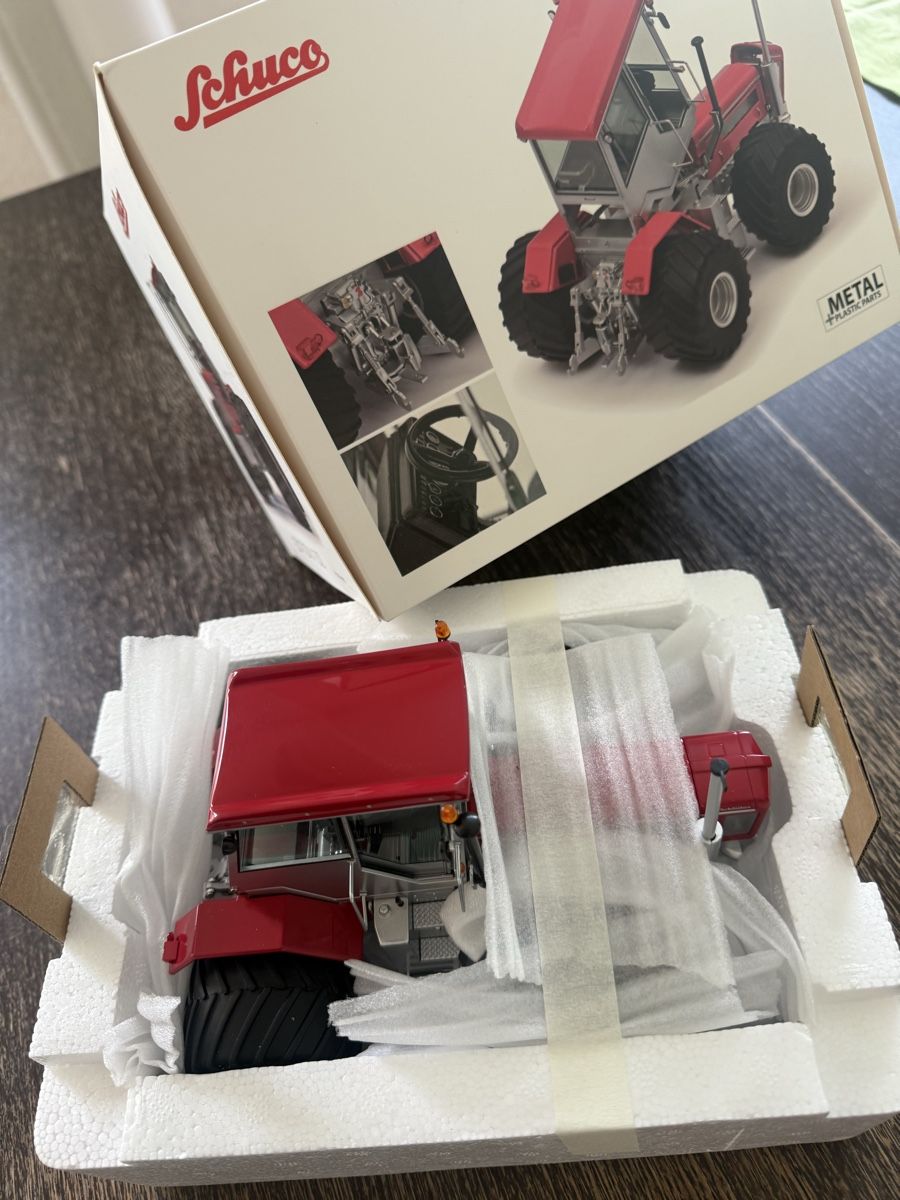 Schuco Kits de montage: Schlüter Modell – Neuf avec emballage d'origine à Horriwil par Carrera68 5