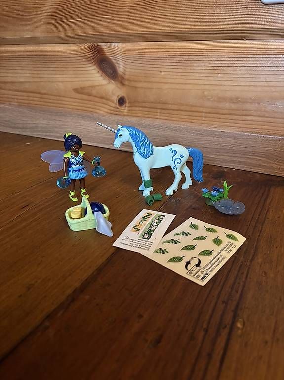 Giocattoli: Playmobil - Licorne avec guérisseuse  – Usato da Les Pontins venduto da galaud