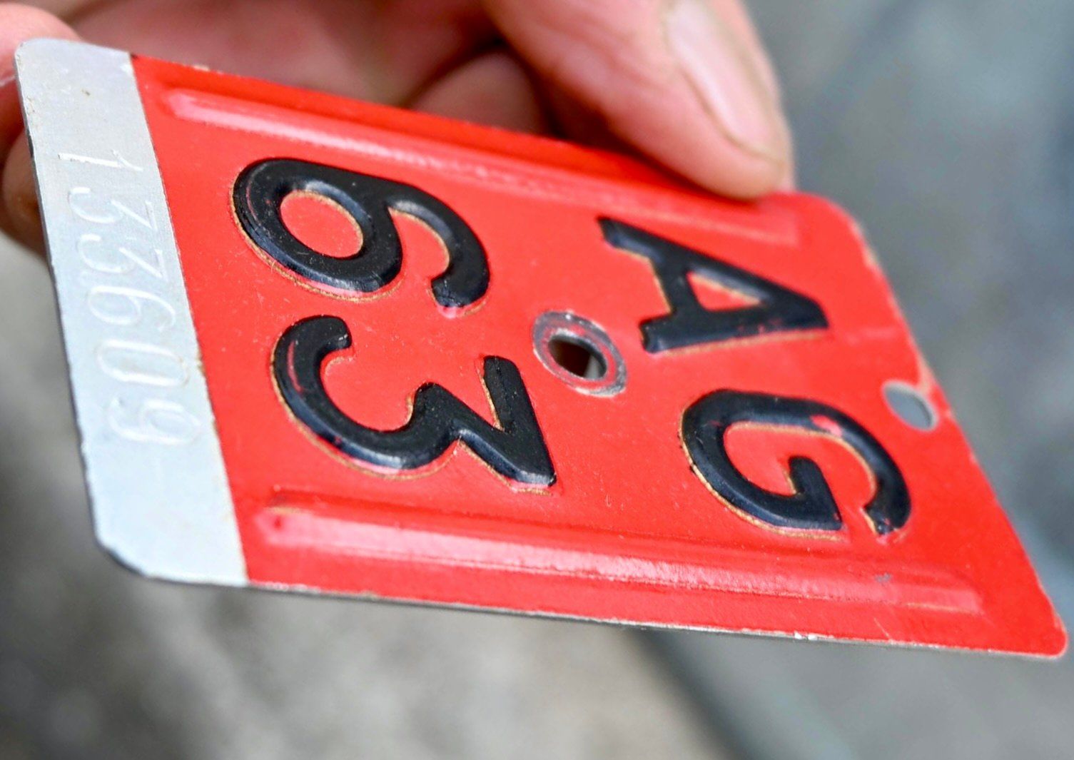 Schilder: Velonummer AG 63 von 1963 - Aargau 133609 – Gebraucht aus Pfaffhausen von mono_rec 4
