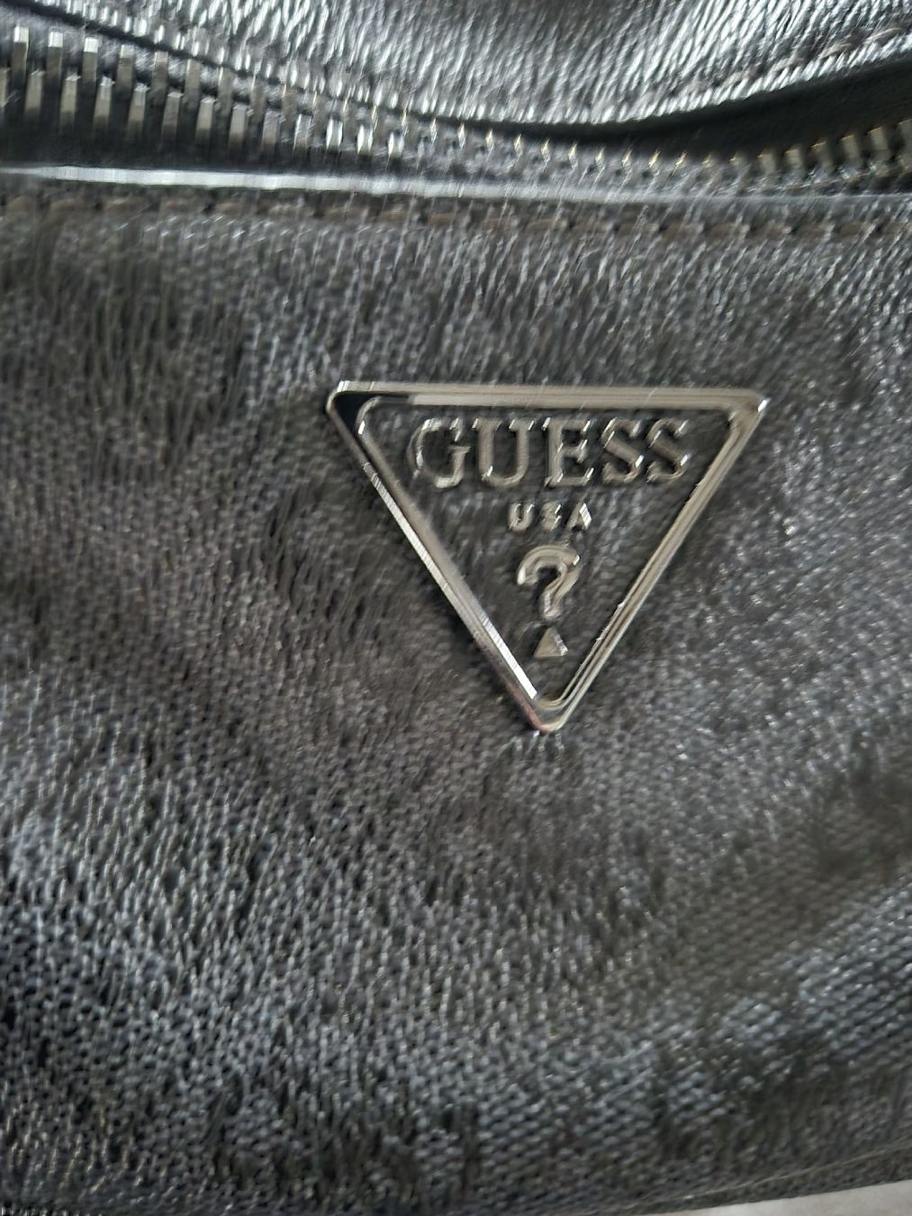 Guess Borse da donna: GUESS Umhänge Tasche – Usato da Schaffhausen venduto da monikaD010203 3