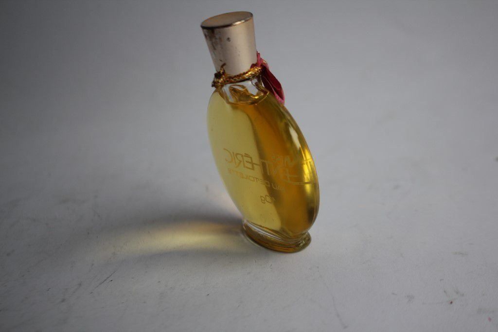 Profumi & Eau de Toilette: Eau de toilette Miss Lenthéric – Usato da Vandoeuvres venduto da Dom-Tom 1