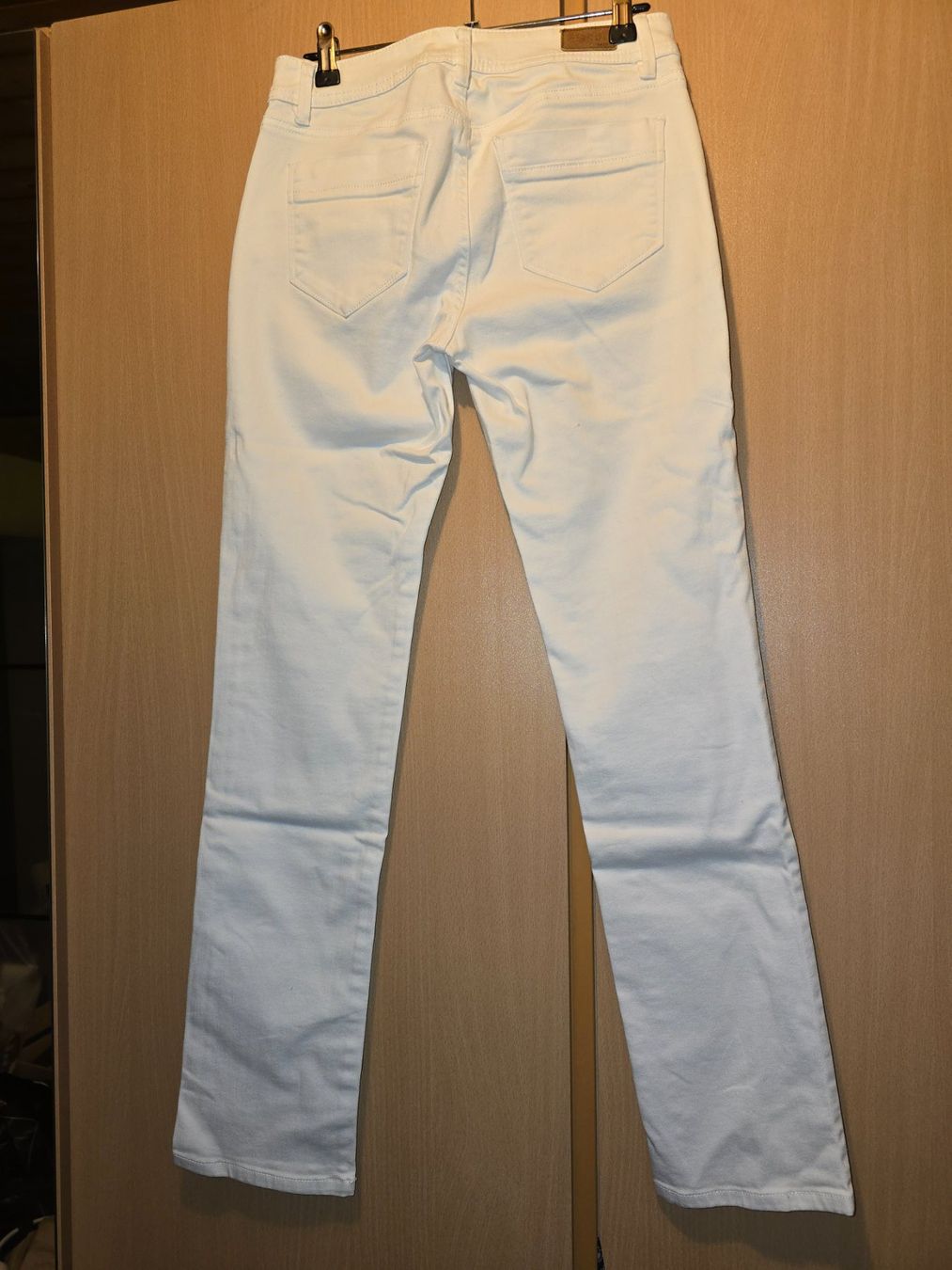 Esprit Jeans: Jeans Esprit blanc, 27/32, straight – Usato da La Neuveville venduto da Diamise 3