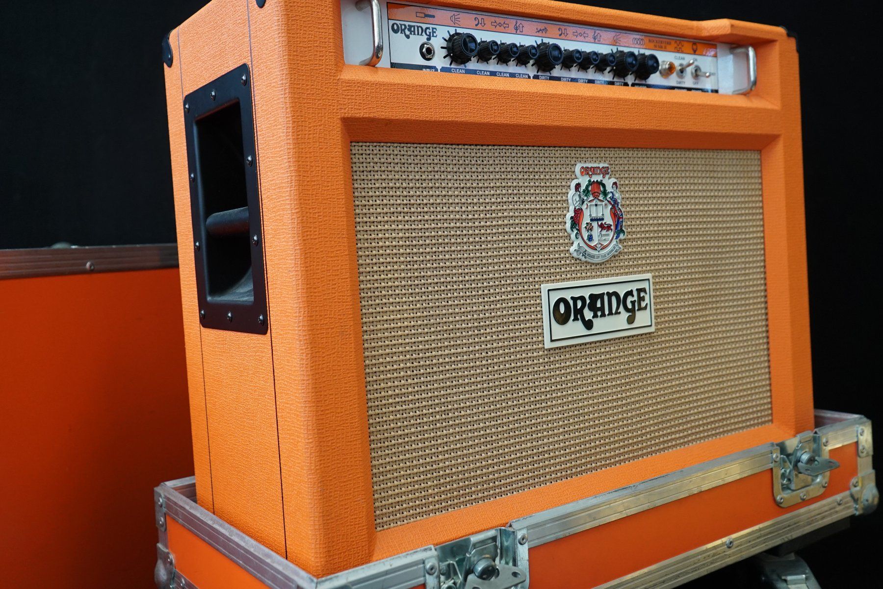 Amplificatori: Orange Rockerverb 50 MKII 212 Combo mit Case – Usato da Ortschwaben venduto da Musictrade 4