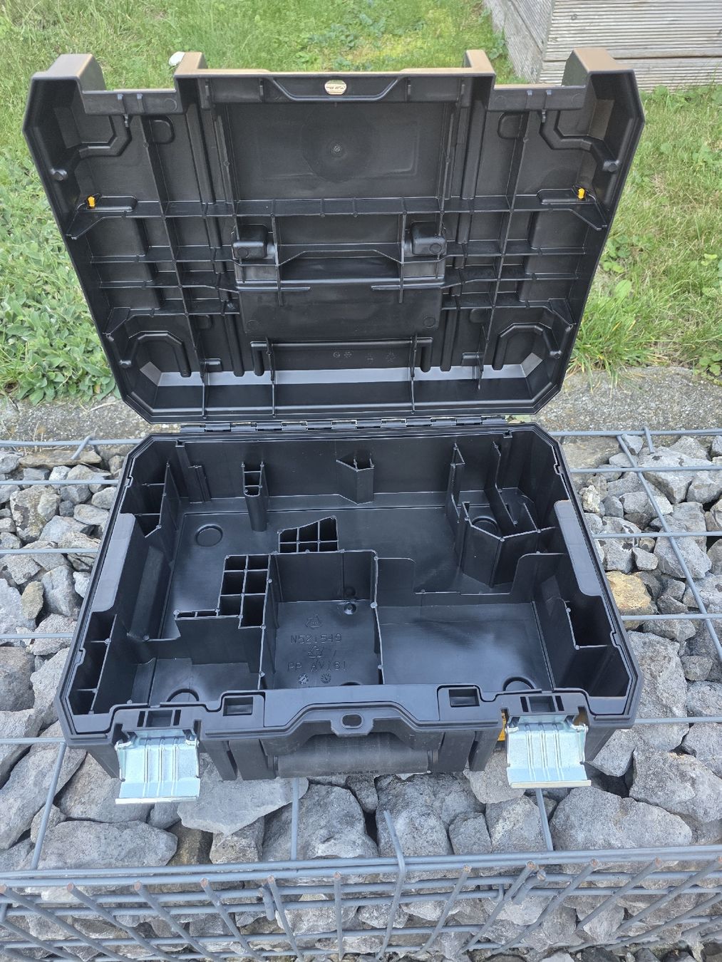 Dewalt Tous les outils: Kunststoffkoffer – Neuf (Voir description) à Wittenbach par Pupatz 1
