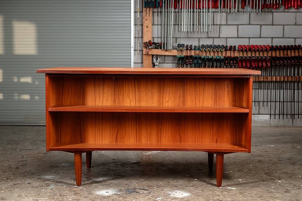 Schreibtische: Schreibtisch Mid -Century – Gebraucht aus Beringen von 8222Beringen 7