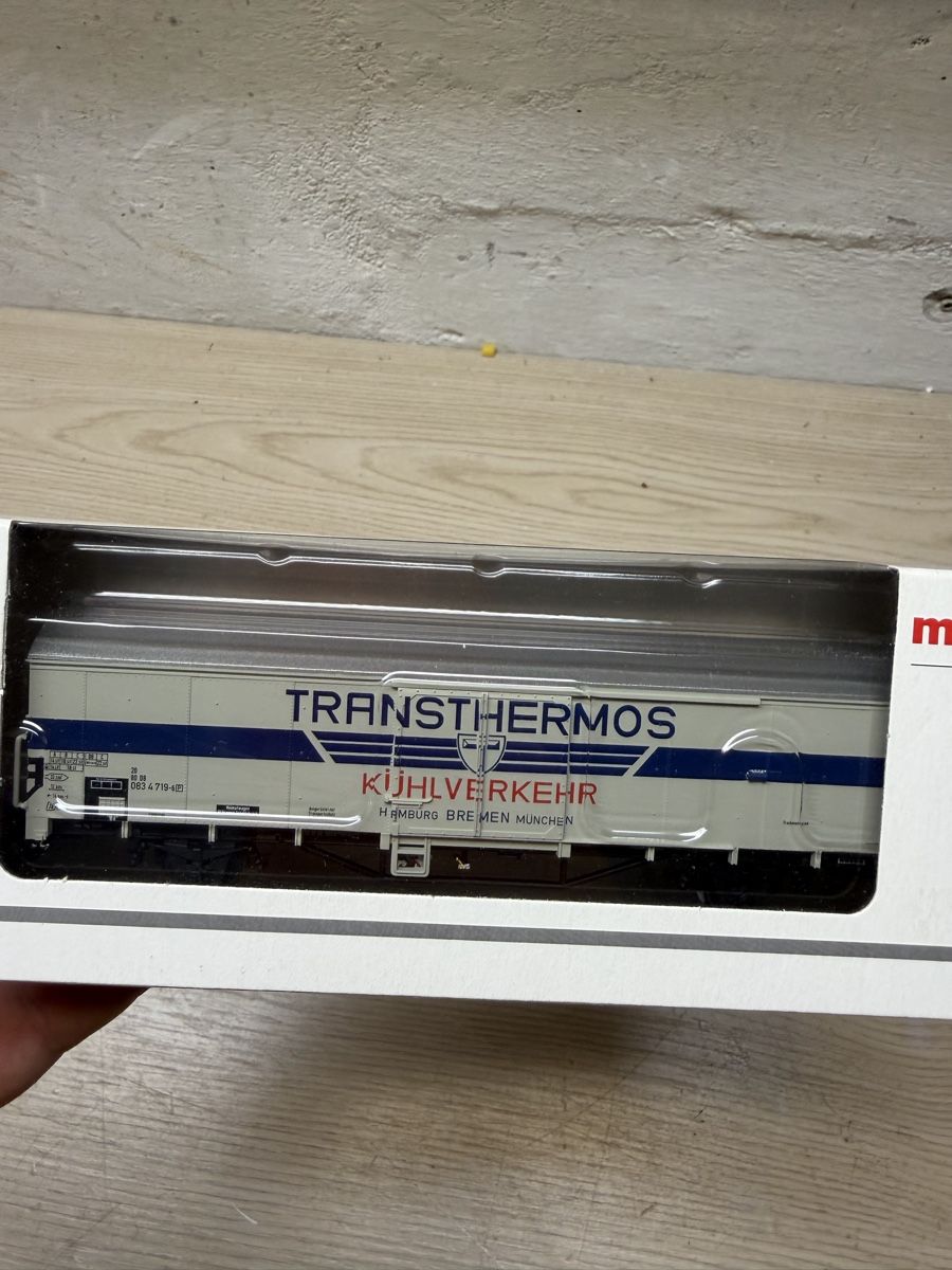 Märklin Modelleisenbahnen: Marklin Güterwagen HO 48163 – Neu und originalverpackt aus Herzogenbuchsee von ioa_zcm6