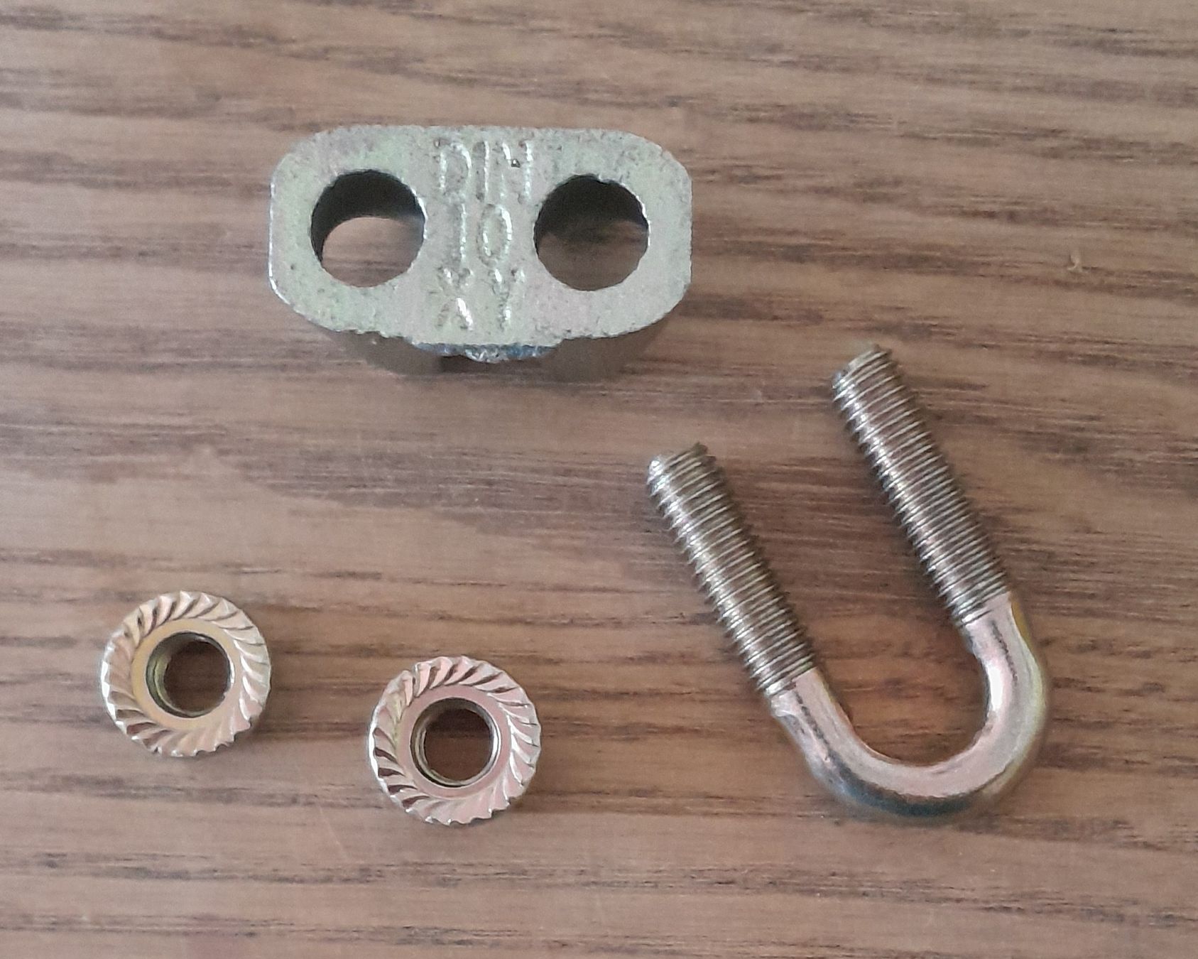 Ferramenta: Drahtseilklemmen 10mm 29 Stk – Usato da Adlikon b. Andelfingen venduto da Kraemse 1