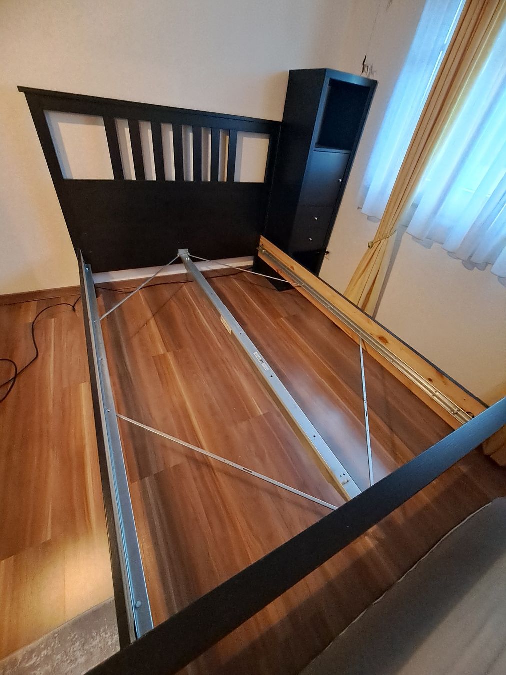 Betten: IKEA Bett schwarz 140 – Gebraucht aus Berneck von Rjana 3