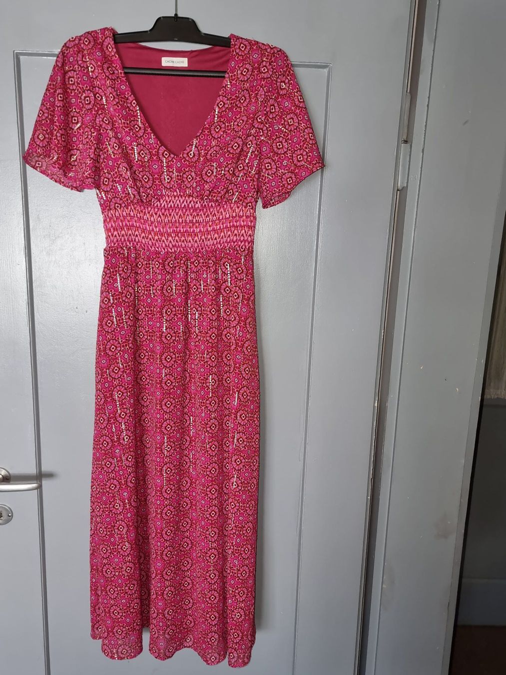 Robes: Wunderschönes langes Sommerkleid, Marke CacheCache Gr. XS-S – D'occasion à Knonau par nae_zp7g