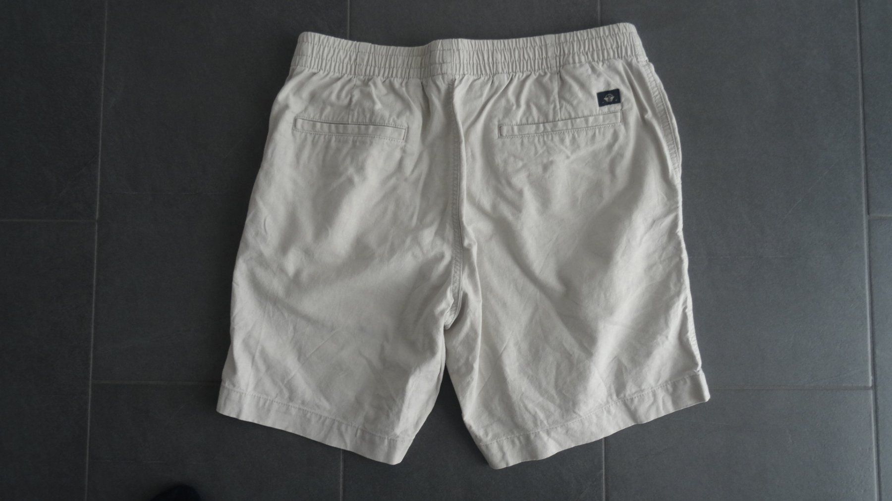 Pantaloni: Dockers Shorts, Gr. M, beige – Usato da Beinwil am See venduto da den_p9db 2