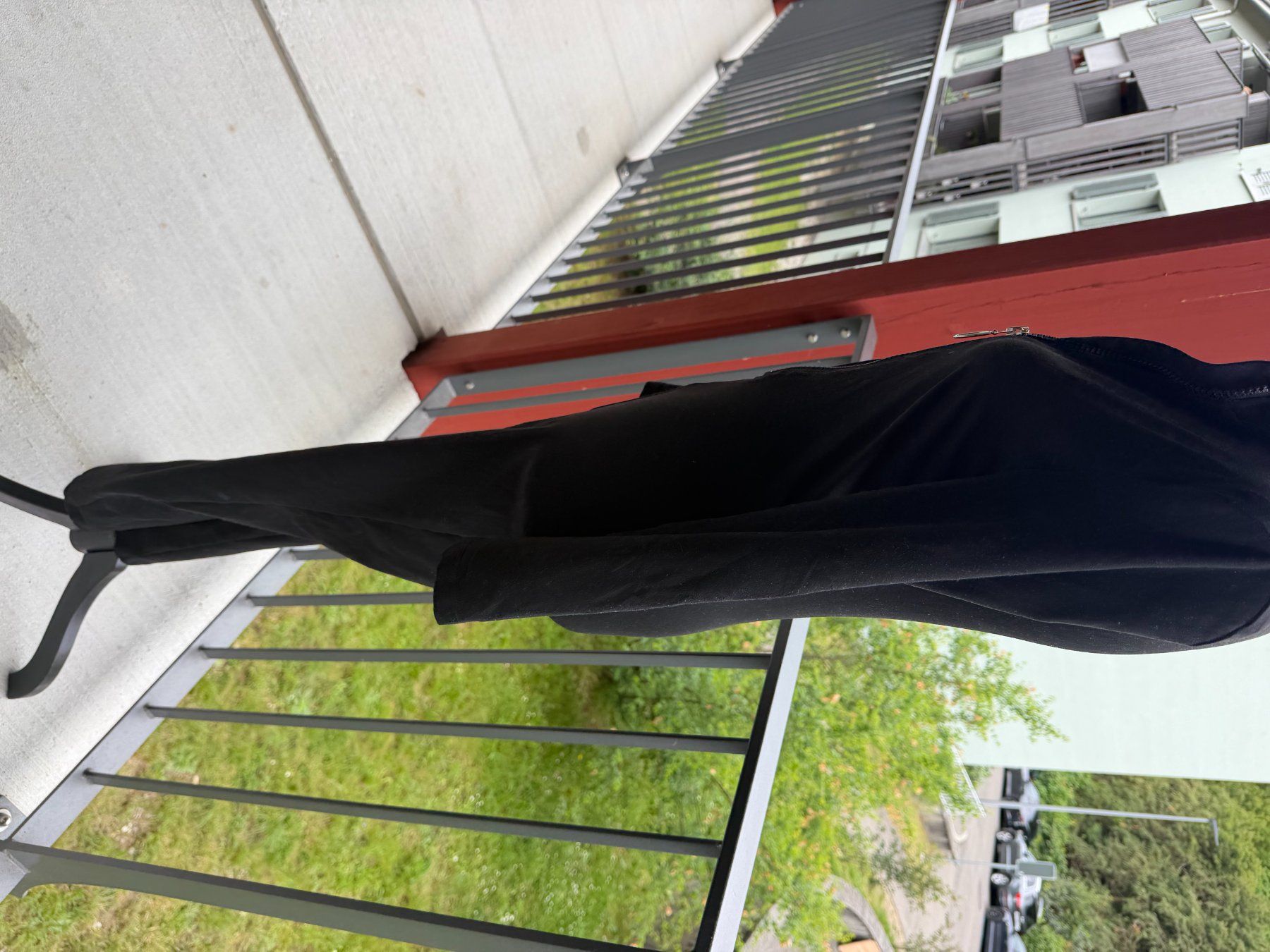 Tute: Schwarzer Jumpsuit , Grösse XS – Usato da Riehen venduto da ann_76jw 4