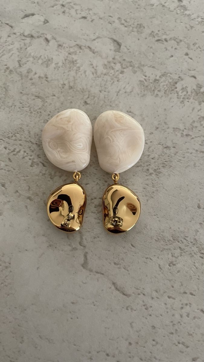 Sezane Boucles d'oreille: Boucles d’oreilles Sézane – Neuf avec emballage d'origine à Satigny par Pauline_1987 1