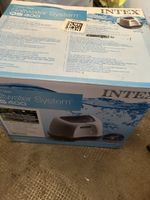 Intex chlorinator pool