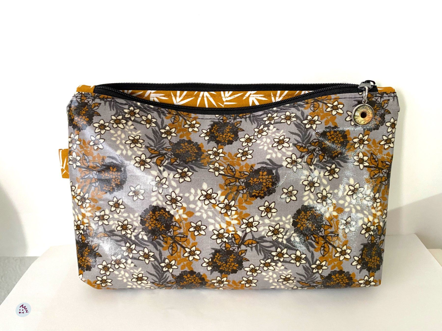 Altro in  Abbigliamento & Accessori: Kosmetiktäschli, Etui, Necessaire, Täschli – Nuovo e nell'imballaggio originale da Fanas venduto da Omibia