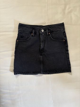 Female Zara mini jeans skirt S