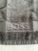 2 Gästetucher BOSS schwarz/grau guter Zustand