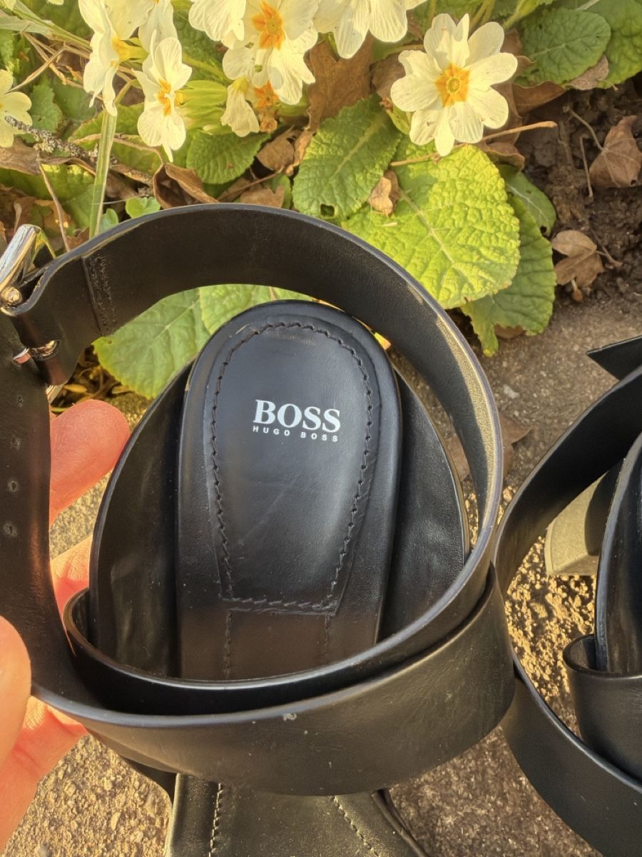 Hugo Boss Scarpe da donna: Hugo Boss Sandale Gr. 37 – Usato da Oberrohrdorf venduto da Mariann79 1