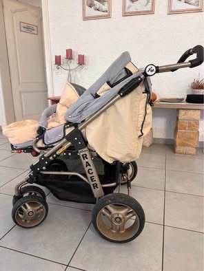 Hartan Carrozzine: Kinderwagen Hartan Racer mit Winterfusssack – Usato da Flüh venduto da TradeXpress 3