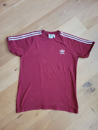 Adidas T-Shirt, Grösse L, dunkelrot mit Streifen