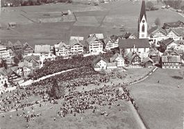 Flugaufnahme Landsgemeinde Hundwil, um 1940