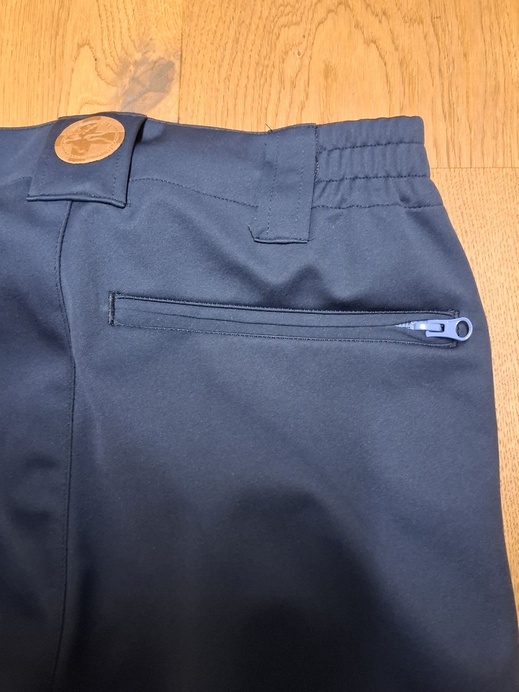 Pantaloni: Hose Soft Shell Gr 36 – Usato da Arnegg venduto da Seesicht64 3