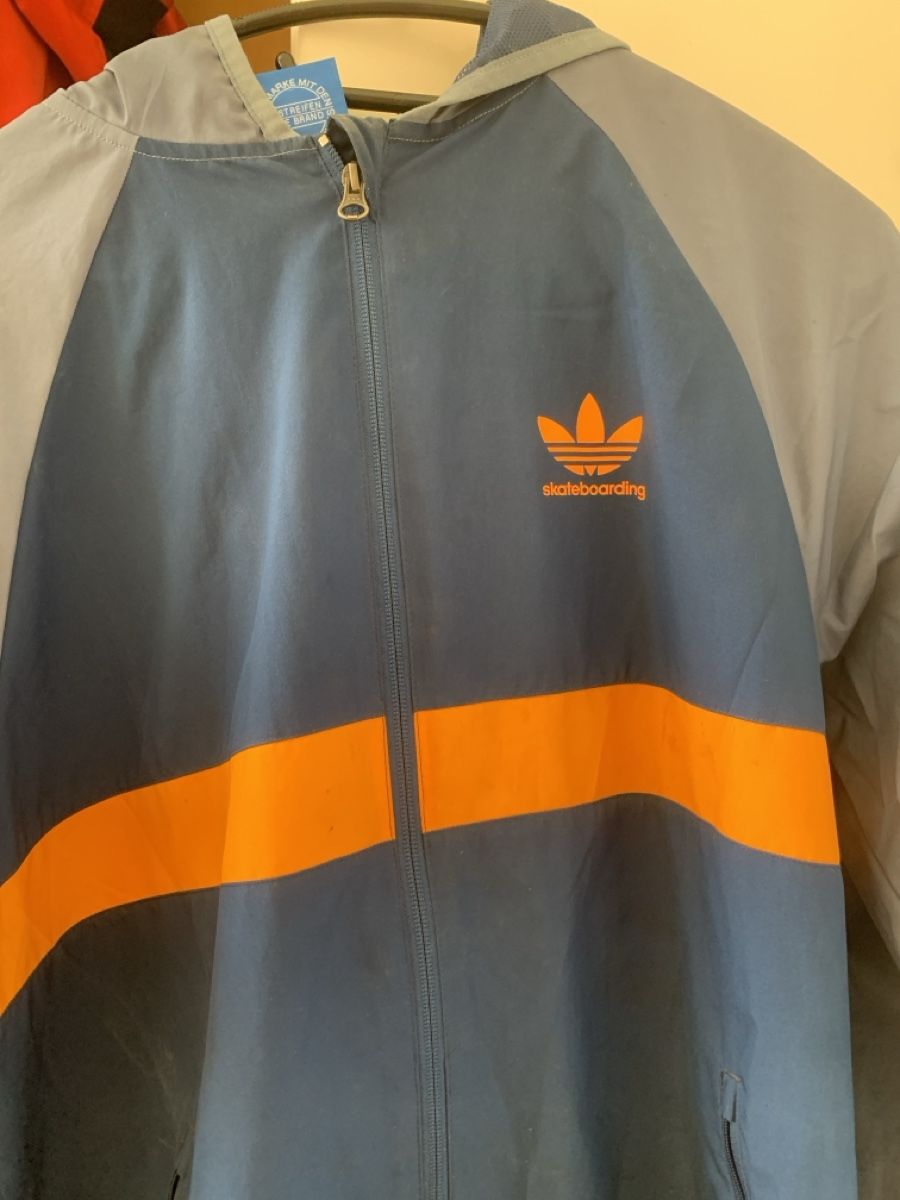 Adidas Jacken: Adidas Skateboard Übergangsjacke Gr. M – Gebraucht aus Grosshöchstetten von juri_pf 1