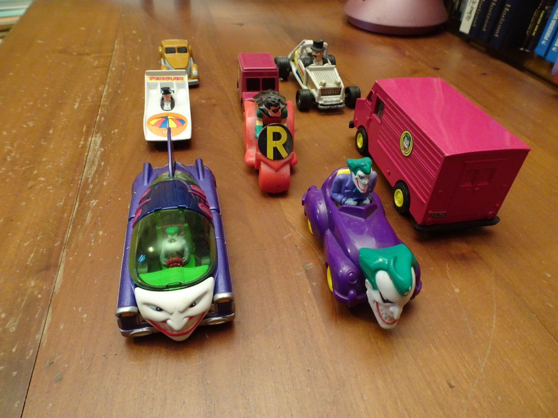 Modellini d'auto: 8 Auto Joker und Penguin, von Corgi, etc. Comics – Usato da Schönenwerd venduto da schnitzunddrunter 1