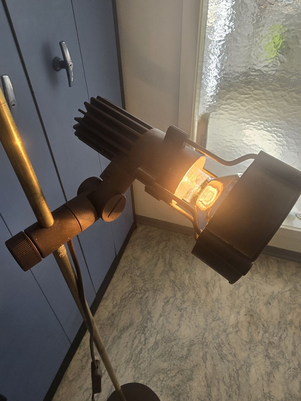 Lampen: cooler 70er Stehlampe – Gebraucht aus Biel/Bienne von alexriveros2 5