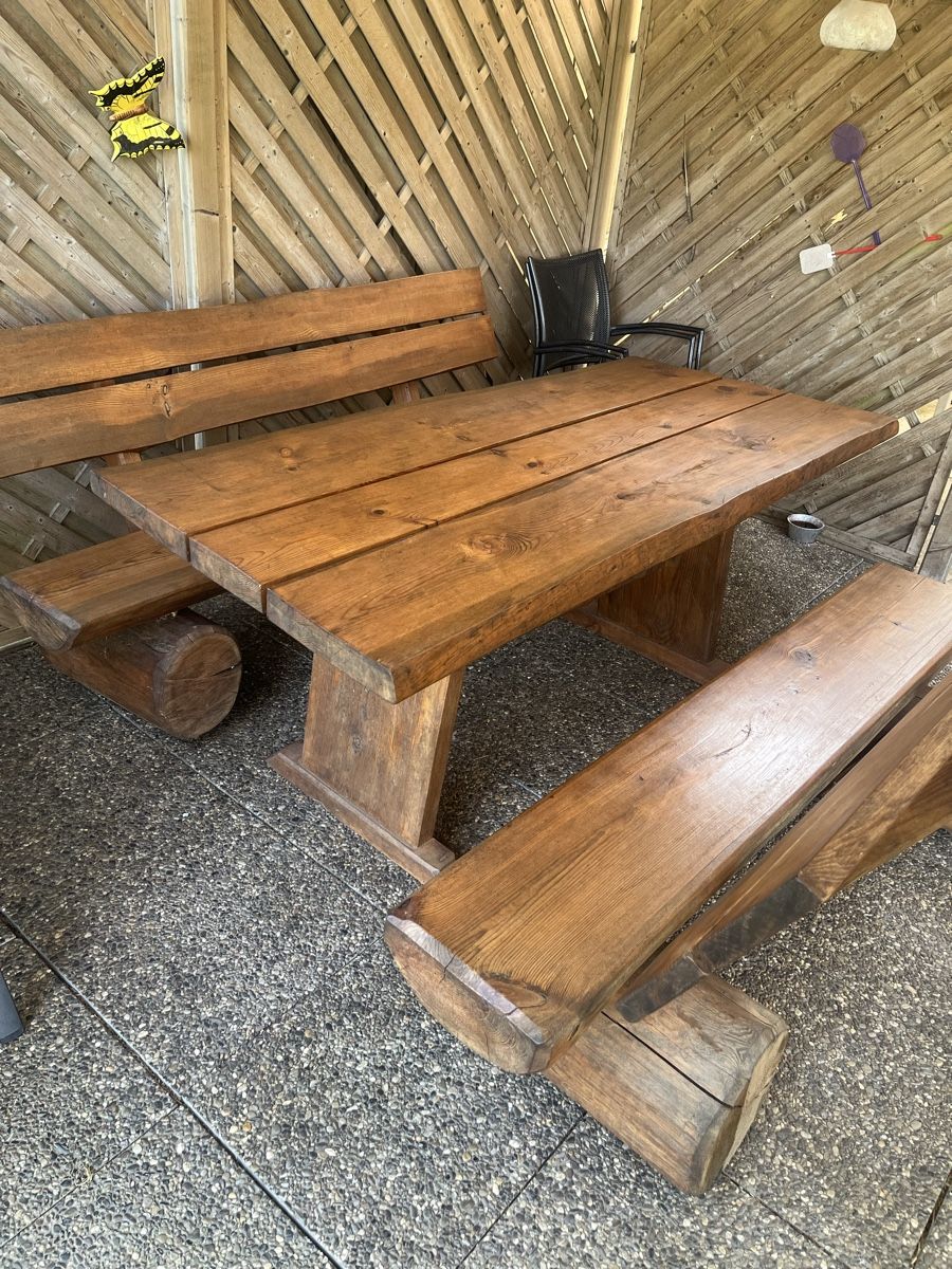 Set di tavolo e panche: Holztisch mit Bank – Usato da Leuzigen venduto da knuschpi86 1