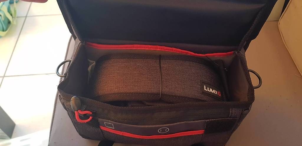 Borse: camera Panasonic Kamera Tragetasche neu – Usato da marly venduto da Leg_chipie21 1