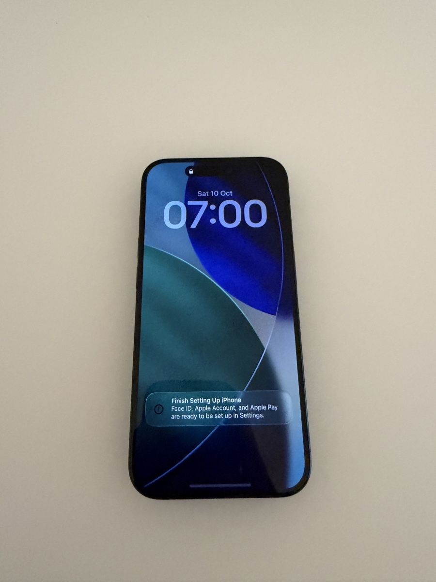 Apple Handys / Smartphones: Apple iPhone 15 Pro 128GB Black – Gebraucht aus Zürich von nik_r9k7
