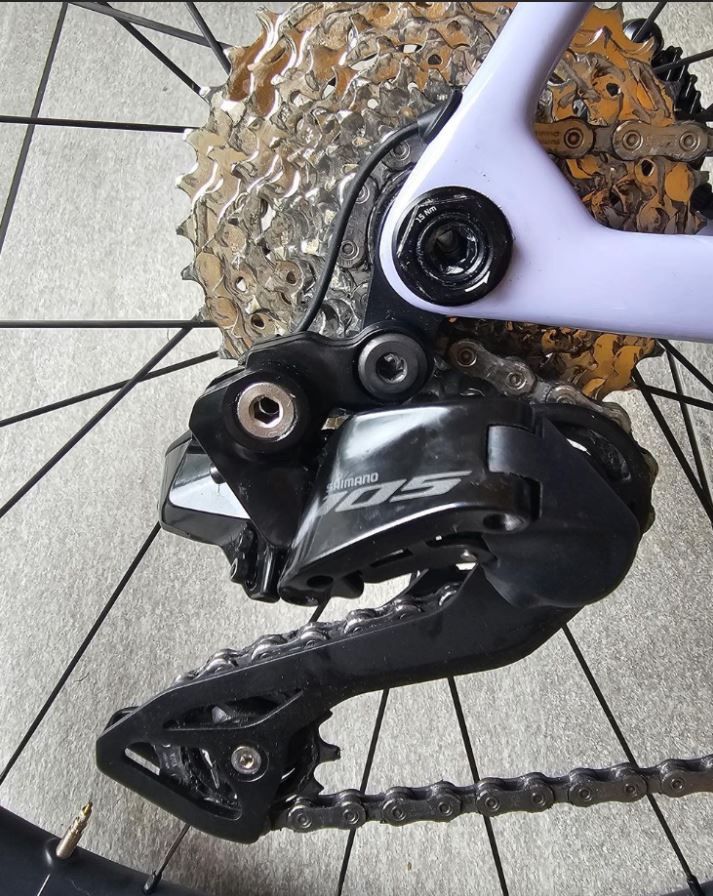 Pezzi di ricambio: Orbea Orca 2024+ direct mount Hanger – Nuovo e nell'imballaggio originale da Einsiedeln venduto da Bikegeek 1