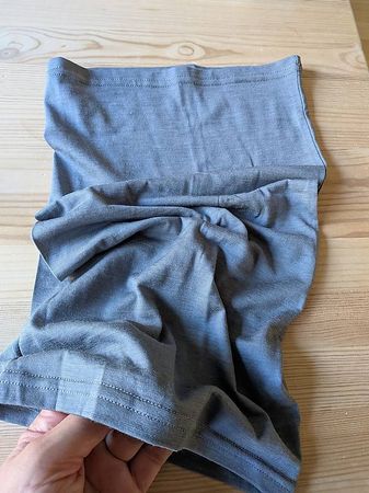 Schlauch Schal Mütze 100% Merino graublau - NEU