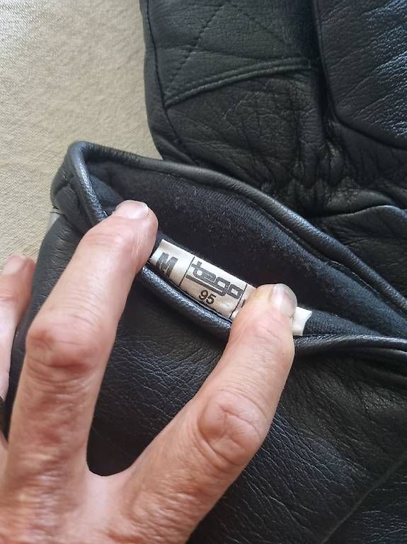 Handschuhe & Handstulpen: Gants de moto neuf – Gebraucht aus Neuchâtel von Osowiecki 1