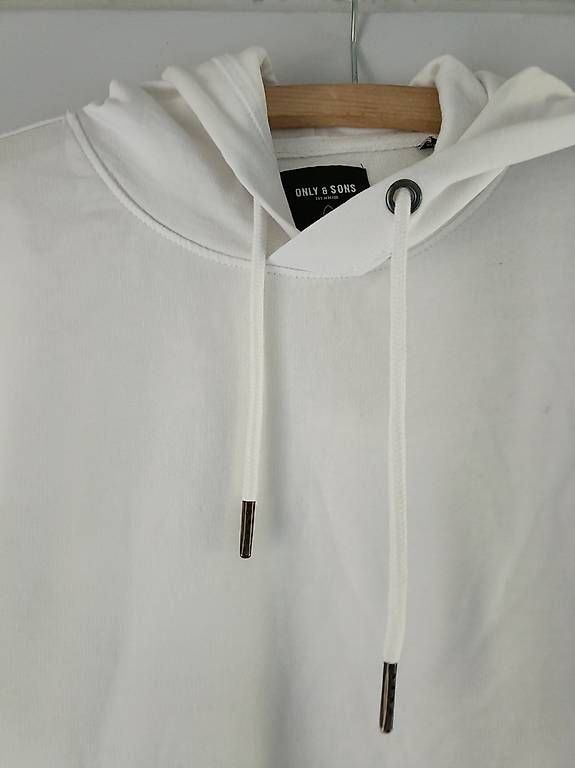 Pullover & Sweatshirts: Only & Sons Hoodie Gr. M – Neu und originalverpackt aus Sissach von jgt_6k76 1