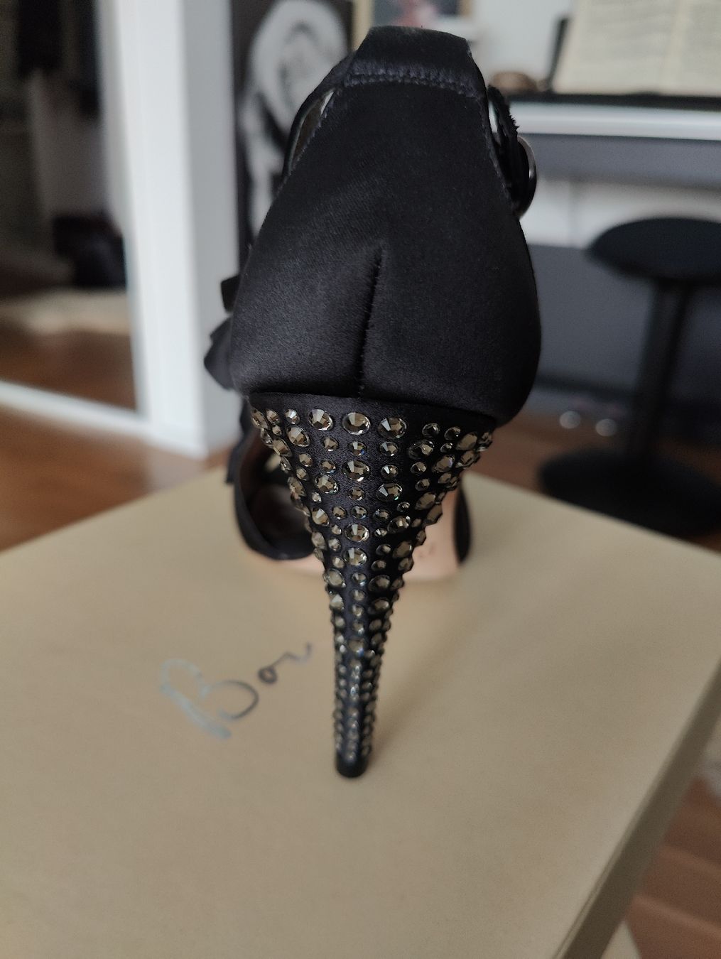 Damenschuhe: Damen High Heel Gr.40, schwarz – Neu und originalverpackt aus Adliswil von tan_mpy7 1