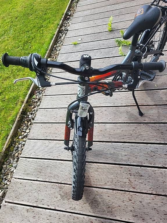 Velos: Vélo enfant – Gebraucht aus Estavayer-le-Lac von cel_d96h 1