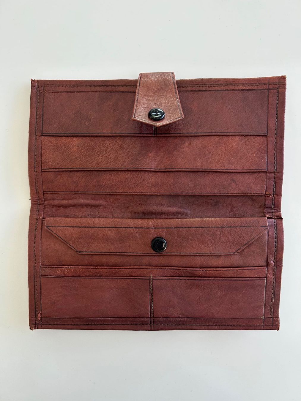 Brieftaschen: Leather Wallet – Gebraucht aus St. Gallen von look-twice 1