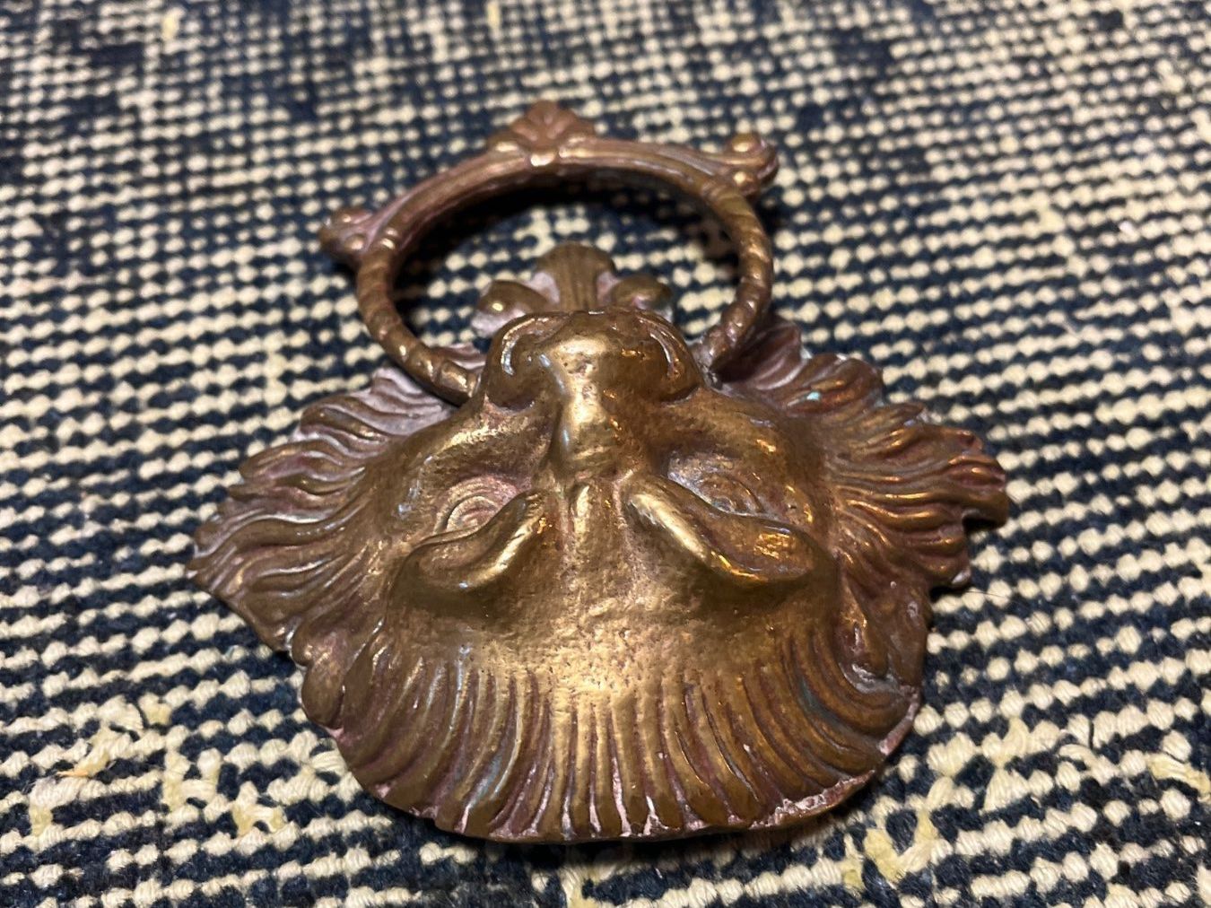 Chiavi & Serrature: Antiker Bronze Türklopfer Löwe – Usato da Hätzingen venduto da pflanzan222 1