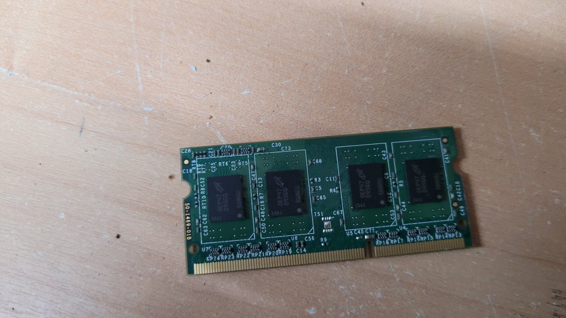 Crucial Memory / RAM: Crucial Carte mémoire 4GB – Gebraucht aus Bionnens von Meg011