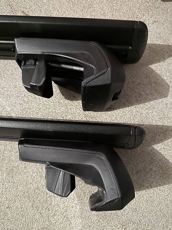 Dachträger: Thule Evo Raised Rail – Gebraucht aus Meilen von fuzoltan