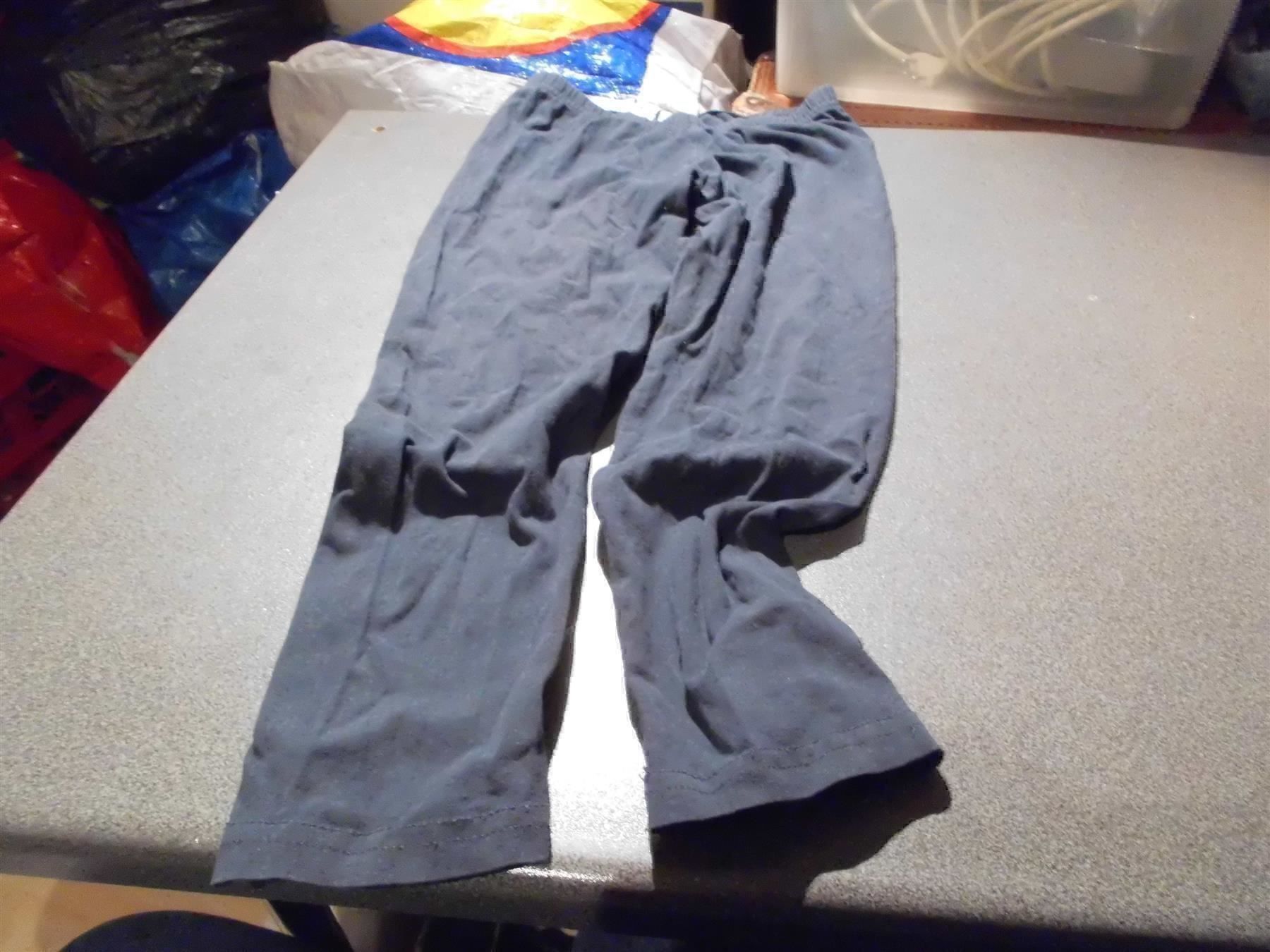 Leggings: Leggins Grösse XS, Chicoree, schwarz – Gebraucht aus Zürich von Motzkuh