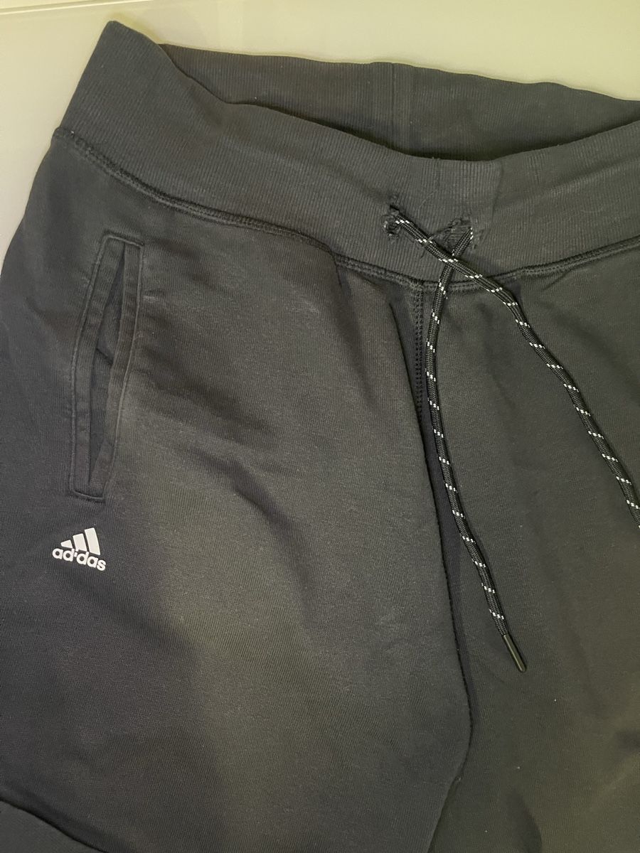 Adidas Pantaloni: Adidas Trainingshose schwarz mit Logo – Usato da Auw venduto da chr_vcc8 3