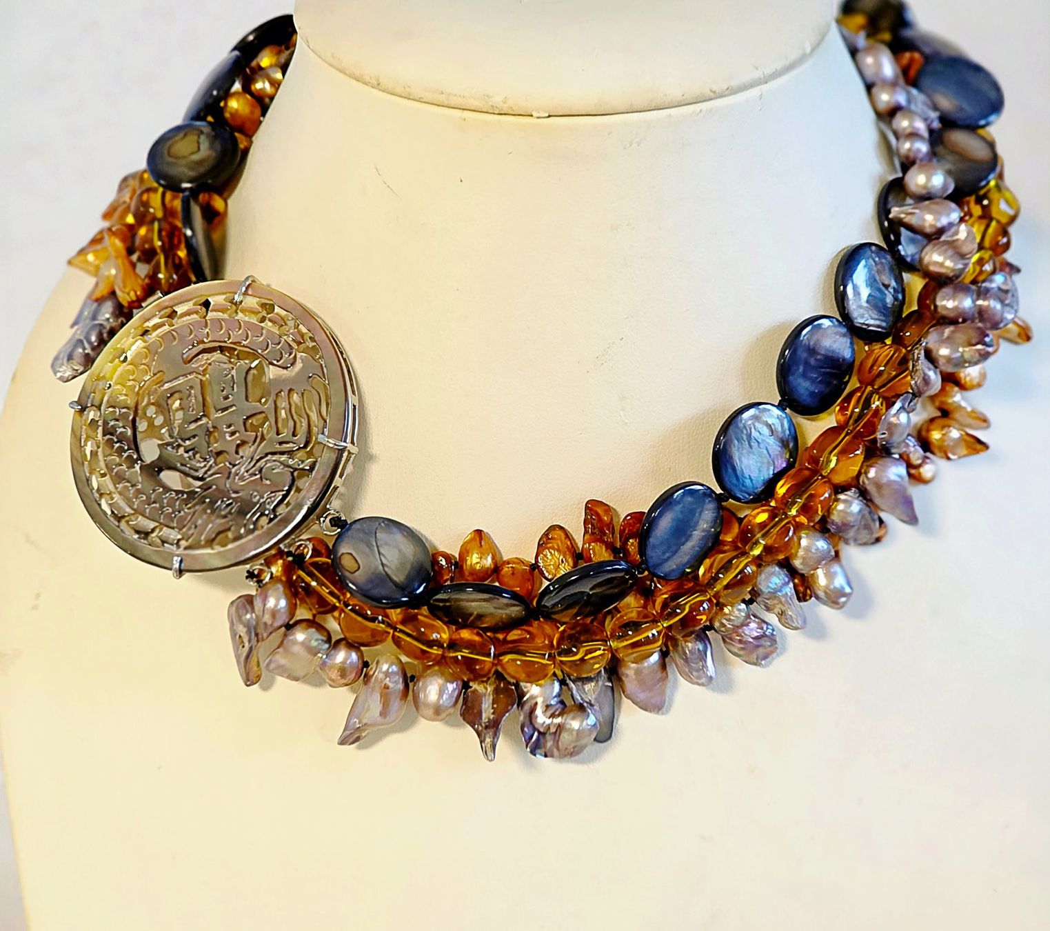 Colliers: Collier Perlen Perlmutter Bernstein 5 Stränge – Neuf (Voir description) à Zürich par Bieter04 2