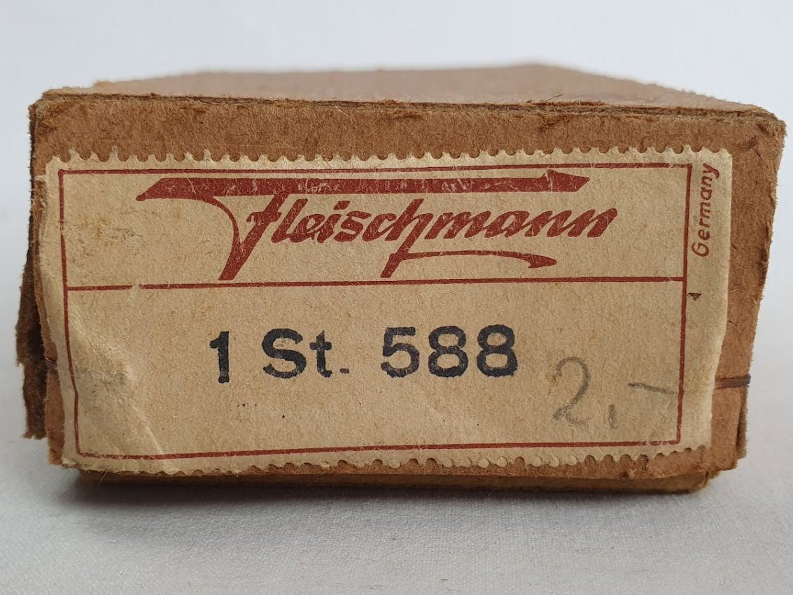 Fleischmann Modellini di ferrovie: Fleischmann GFN 588 Prellbock Tinplate/Spur 0, OVP – Usato da Seon venduto da voAllBah 7