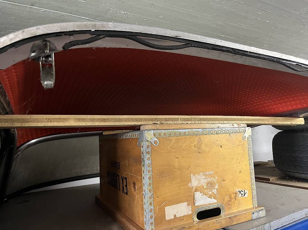 Tutti pezzi di ricambio auto: Hardtop Chevrolet Corvette C1 – Usato da Gempen venduto da nicobaum13 2