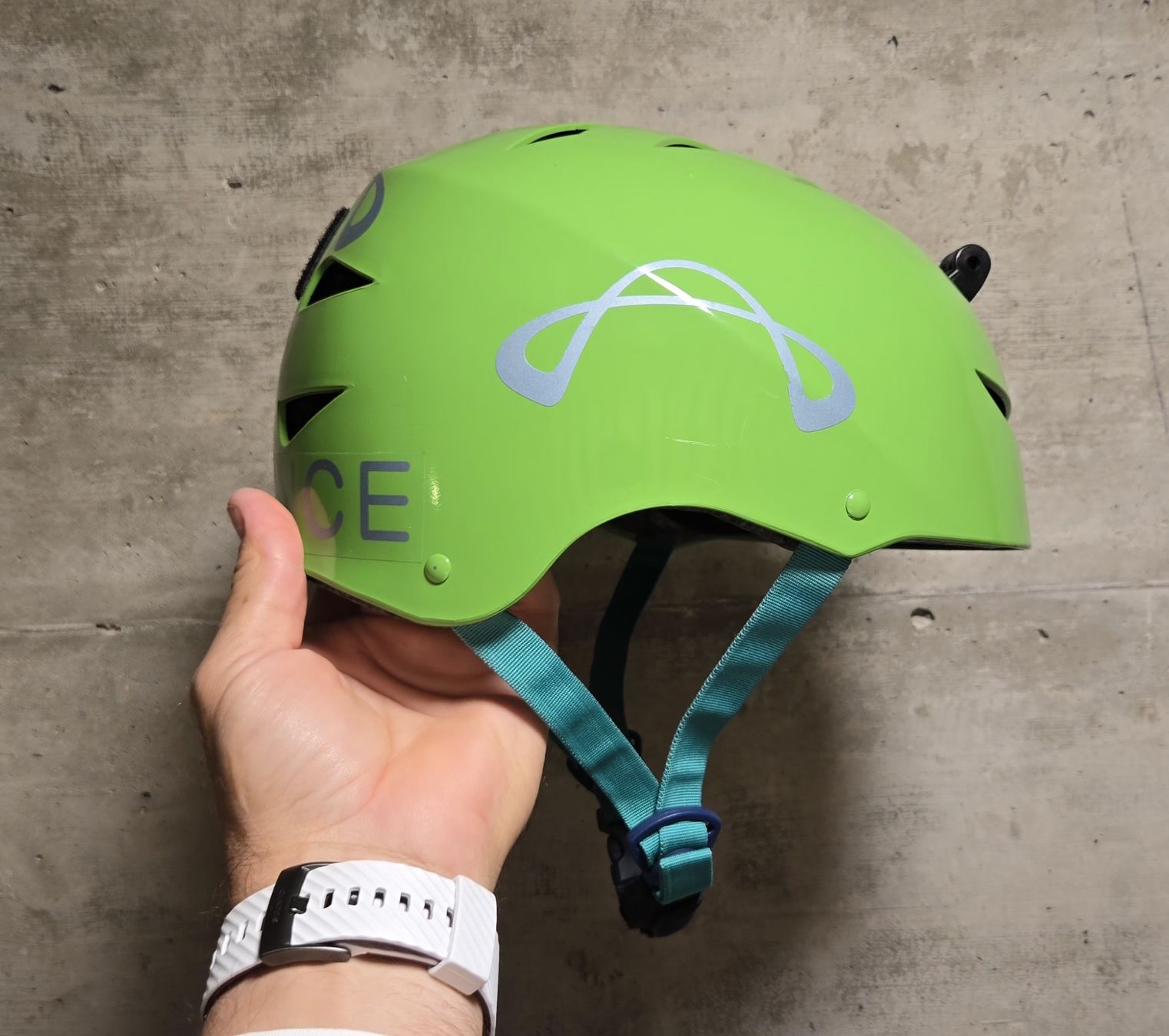 Sport dell'aria & Aquiloni: Casque de Parapente – Nuovo (secondo la descrizione) da Yverdon-les-Bains venduto da harryypoter537
