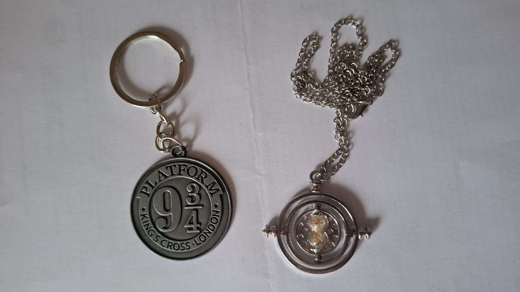 Portachiavi: Schlüsselanhänger Harry Potter Hogwarts – Nuovo (secondo la descrizione) da Brünisried venduto da san_74_bu