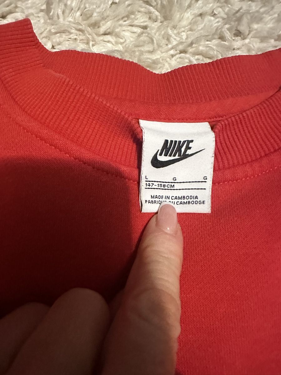 Nike Pullover & Sweatshirts: Nike Pullover  langarm 147/158 L – Gebraucht aus Baar von Marios4445 1