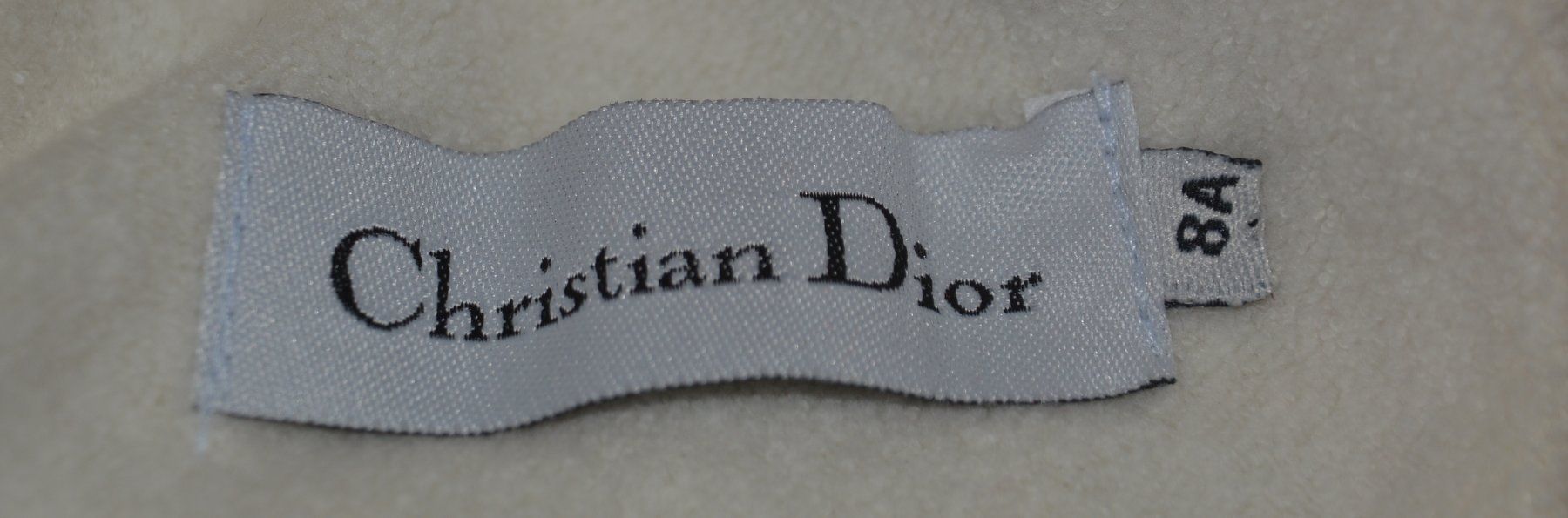 Dior Sonstige Mädchenkleider: Dior Adiorable  Shapka / Mütze .S / 8A – Gebraucht aus Collonges von Auganien 5